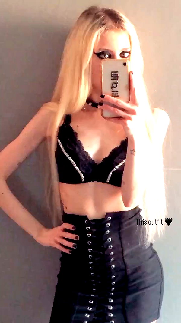roxiechelon2 archive video preview