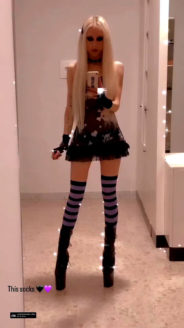 roxiechelon2 archive video preview