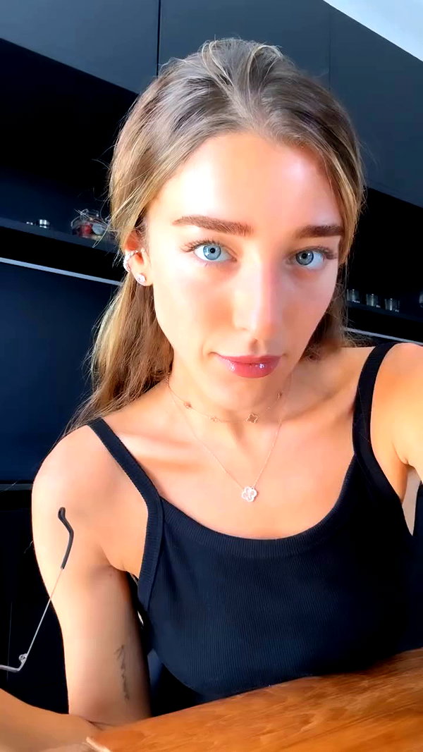 annezivi archive video preview