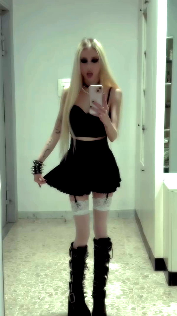 roxiechelon2 archive video preview