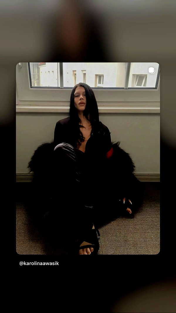 karolinaawasik archive video preview