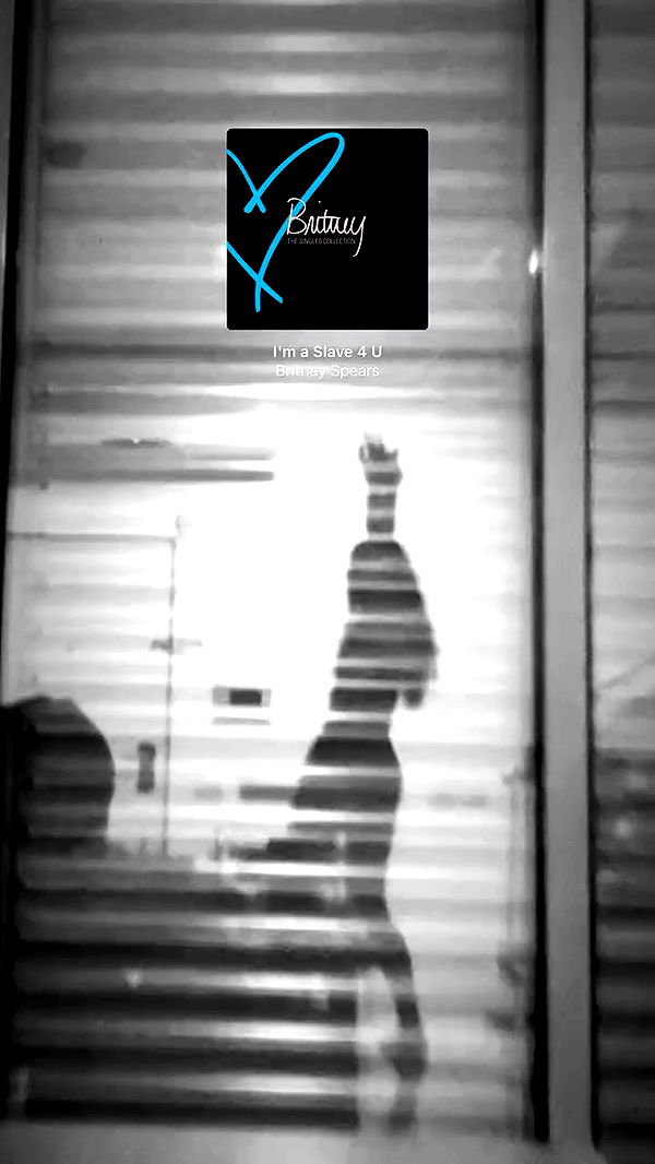 elianachetrit archive video preview