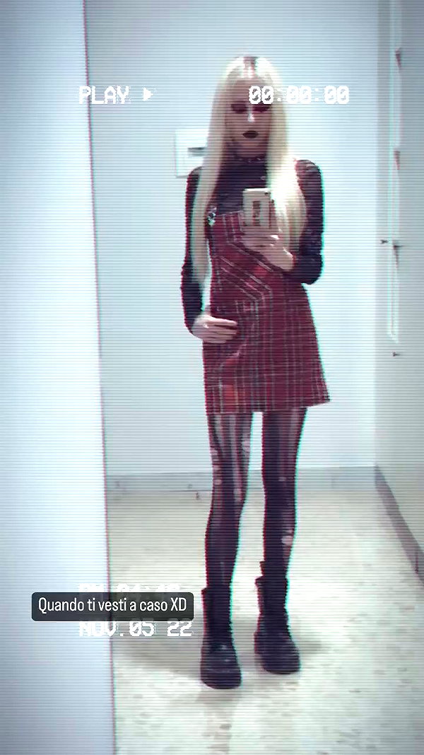 roxiechelon2 archive video preview