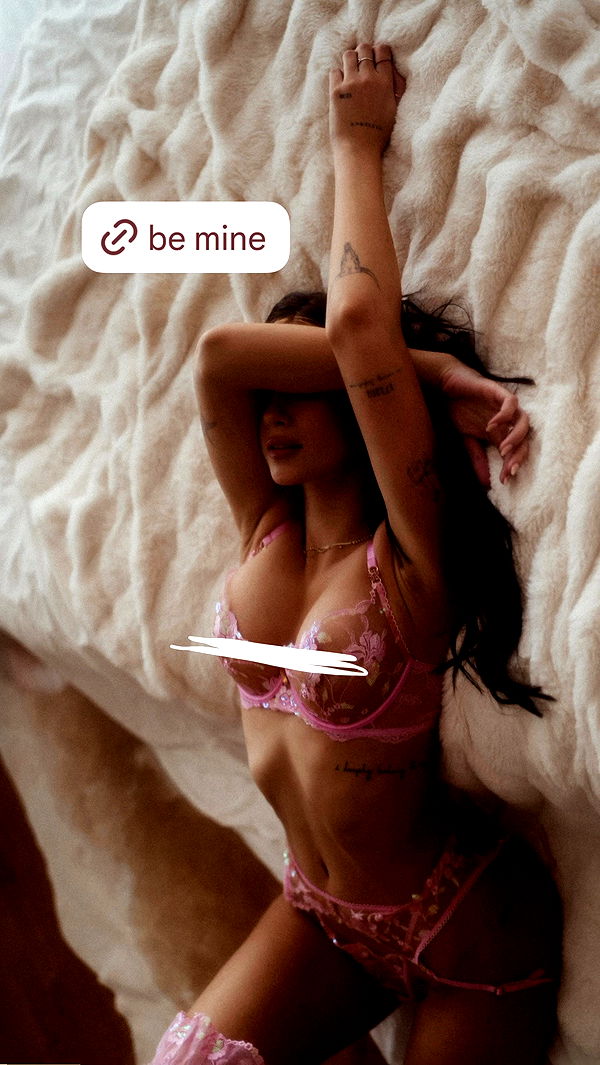 urfavbellabby archive video preview