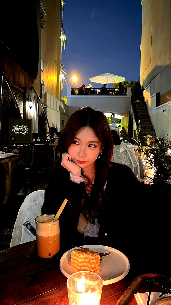 phuong.chi_ archive video preview