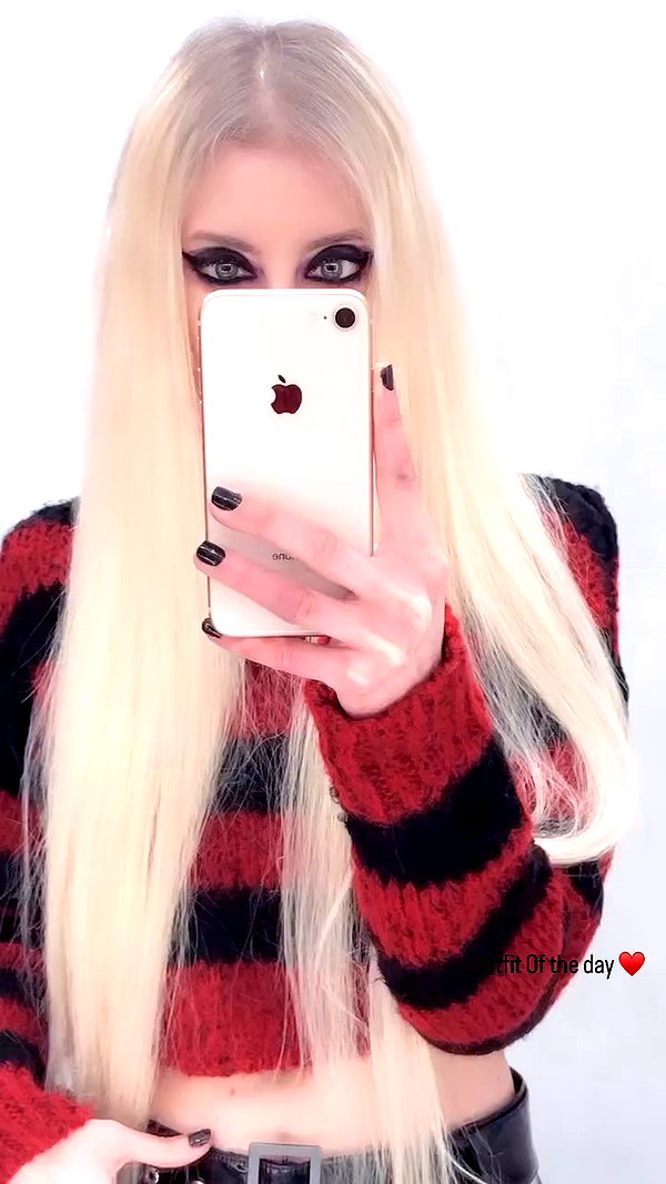 roxiechelon2 archive video preview