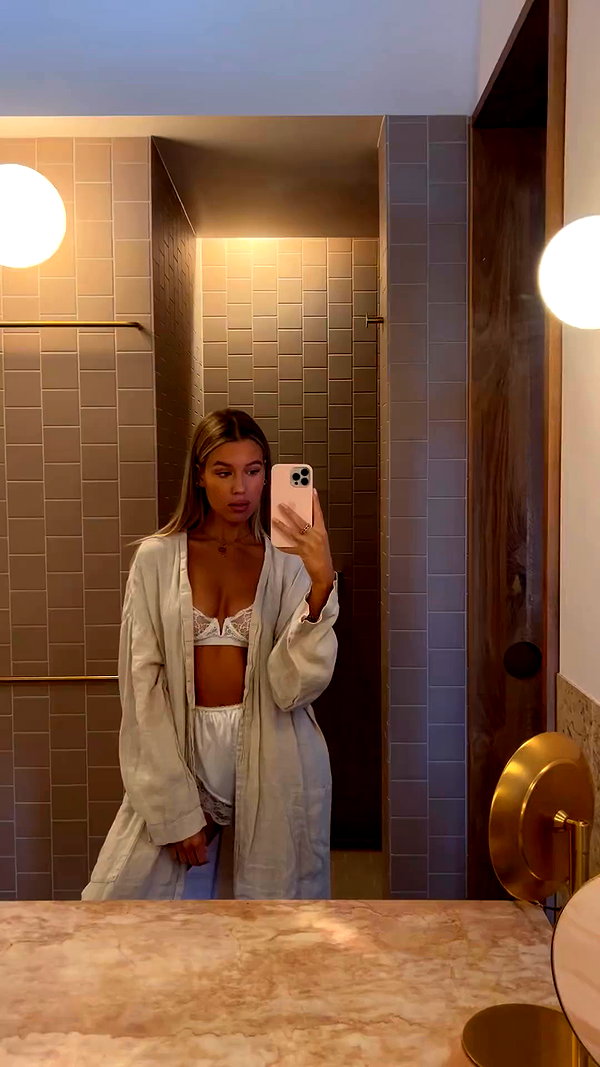 sophiebatzloff archive video preview