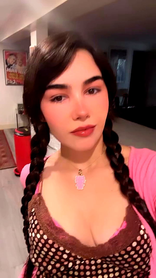 hannahdollas archive video preview