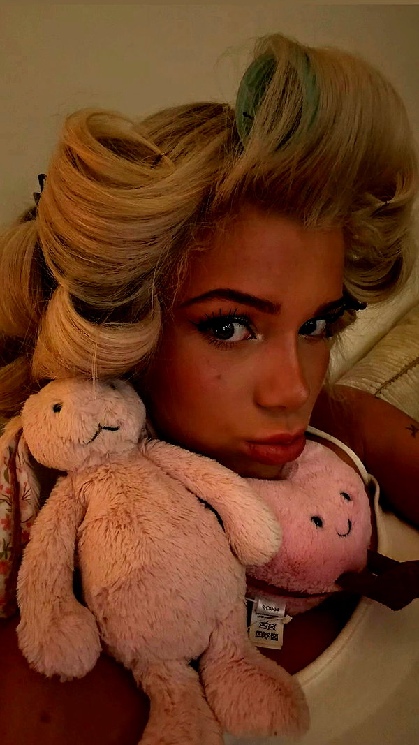 sophiecharlotth archive video preview