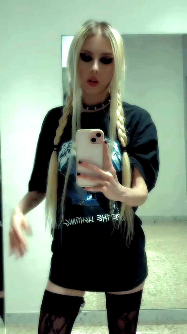 roxiechelon2 archive video preview