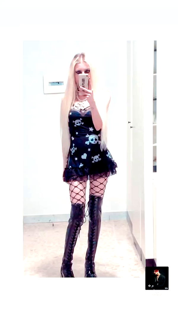 roxiechelon2 archive video preview