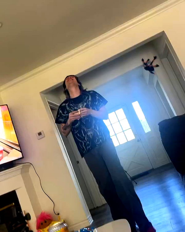 yeahimcaroline archive video preview