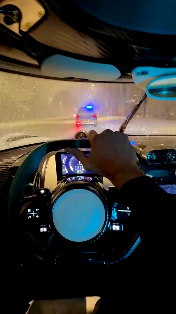 tateauraa archive video preview