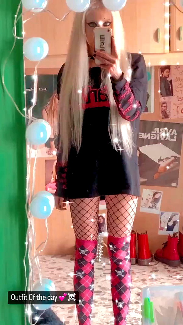 roxiechelon2 archive video preview