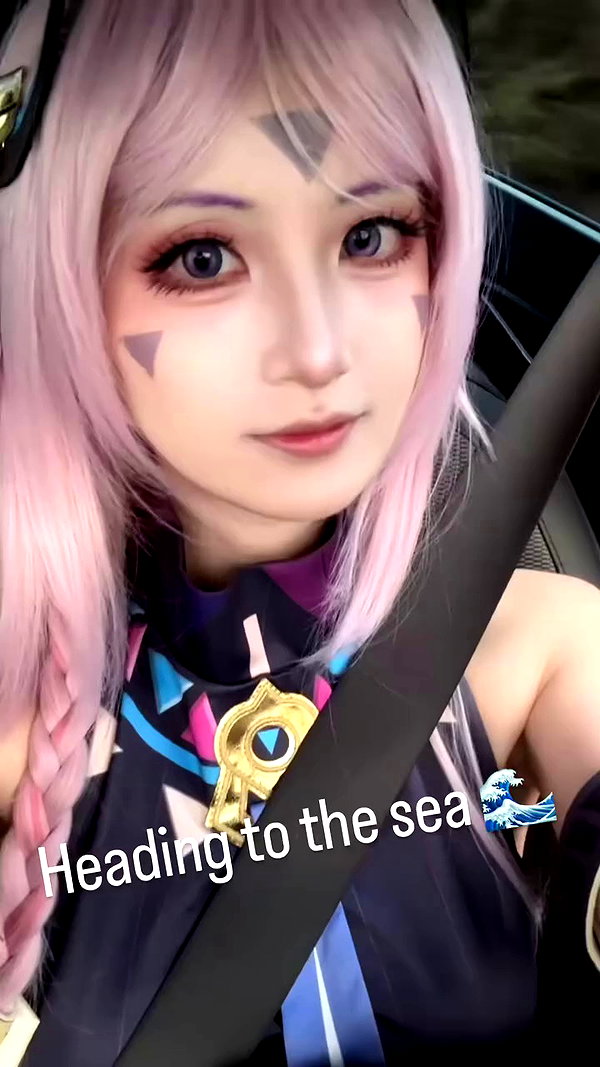 miee_cos archive video preview