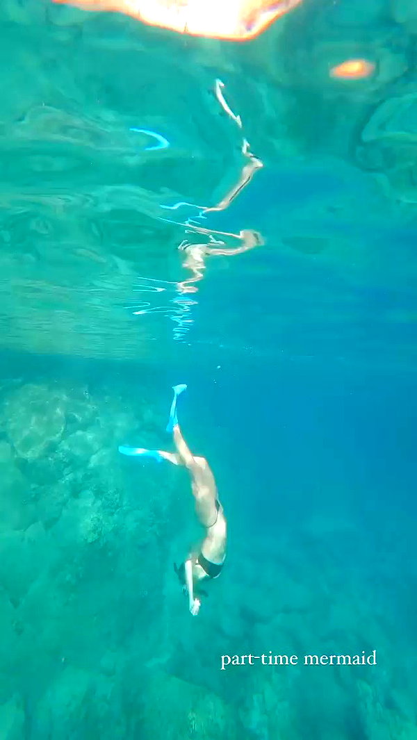 kaylasimmmons archive video preview