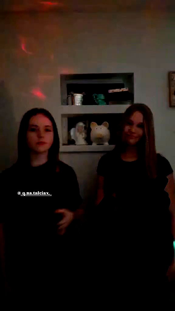 _.mali.nq_ archive video preview