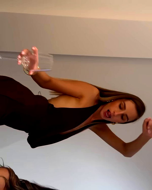 oliviaphillipps archive video preview