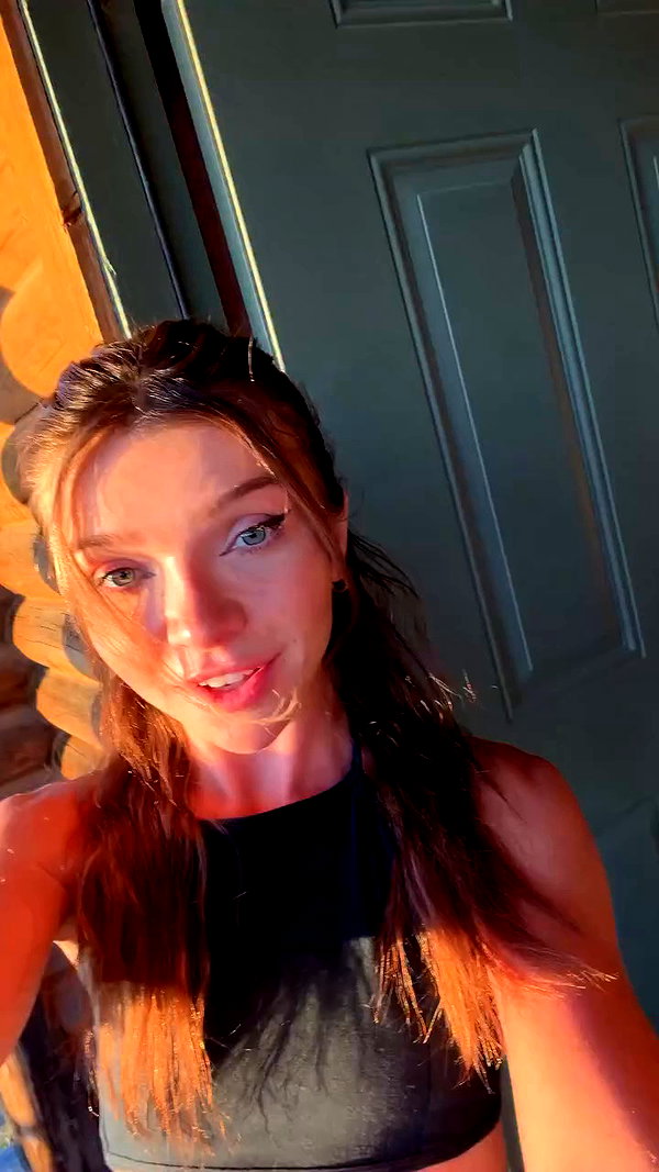 whoisbrisummers archive video preview