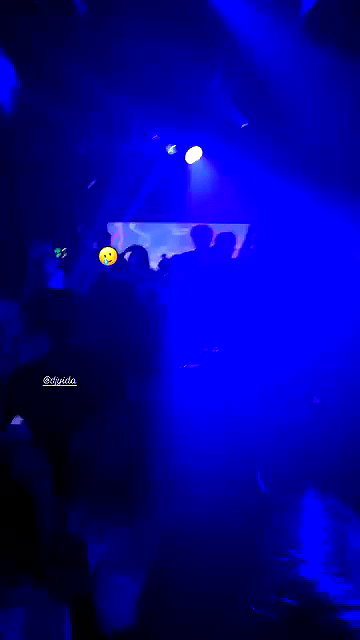 ywwyiiing archive video preview