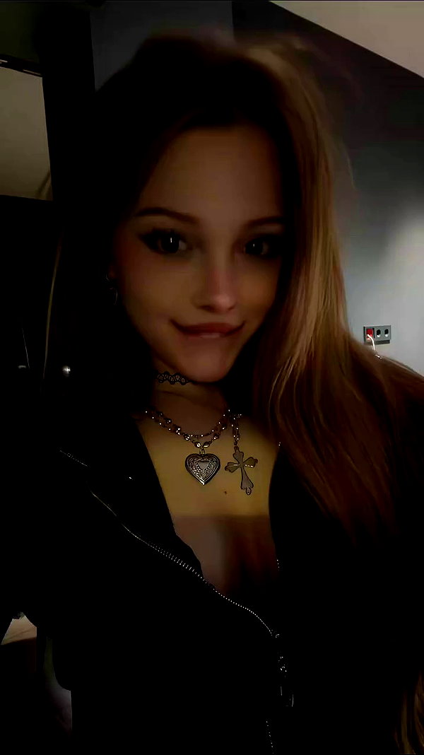 kissm.eliza archive video preview