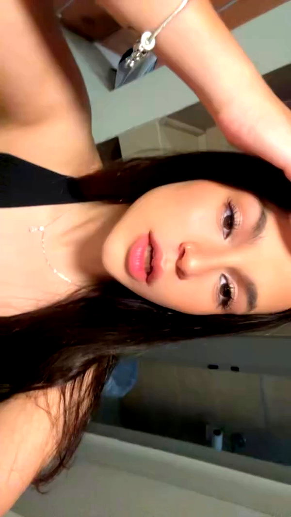 lia.lindner archive video preview