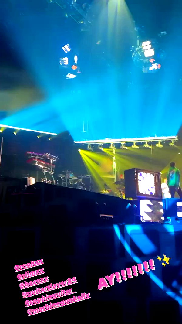 avrillavigne archive video preview