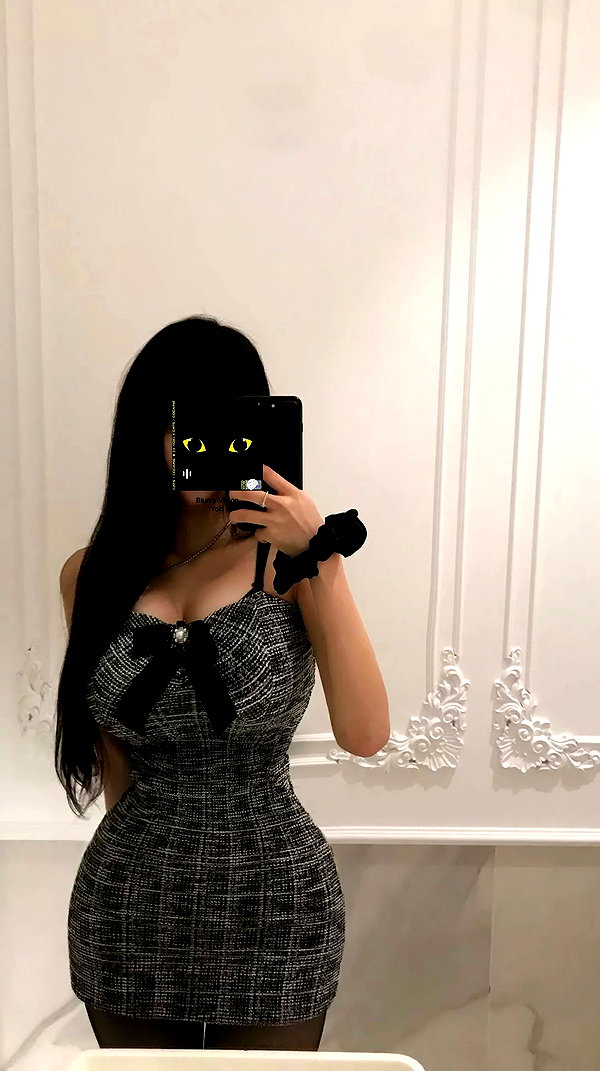 owol.xx archive video preview