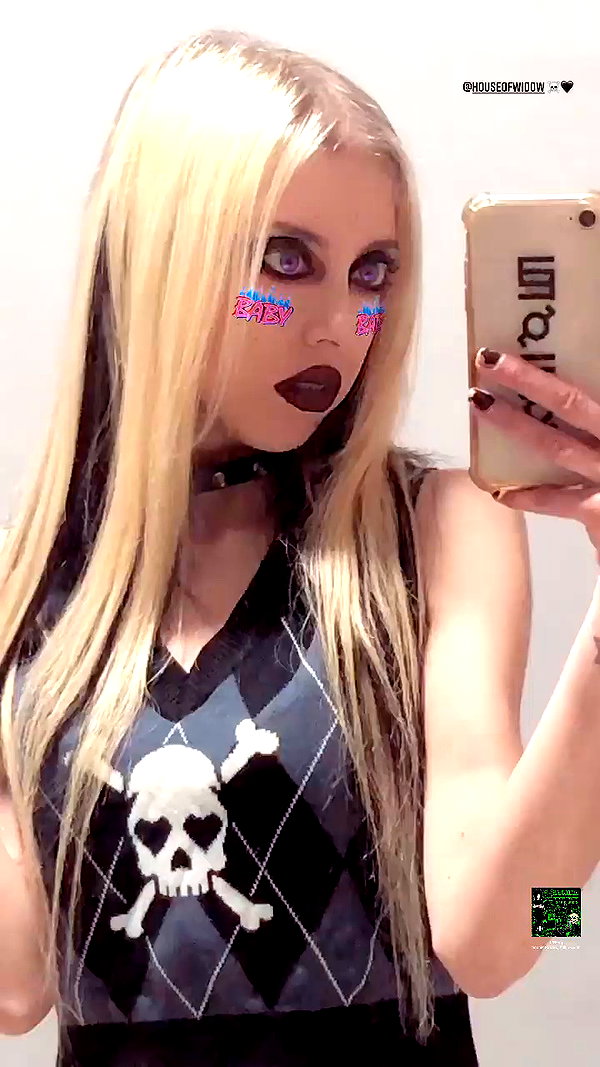 roxiechelon2 archive video preview