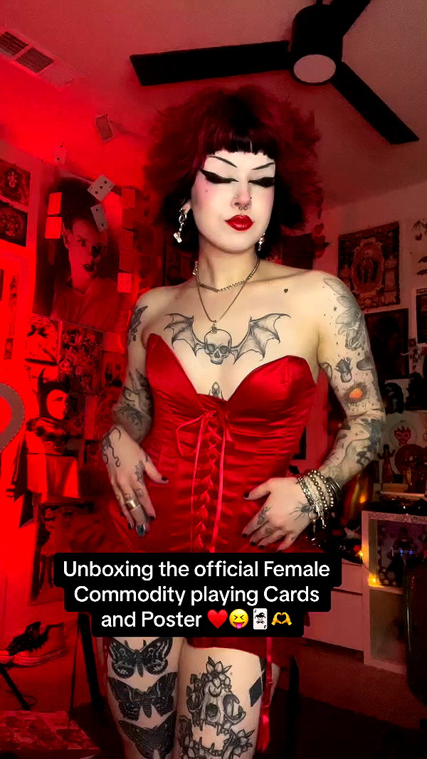 yeahimcaroline archive video preview
