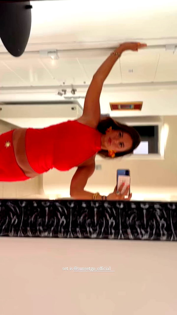 isabella.lauren archive video preview