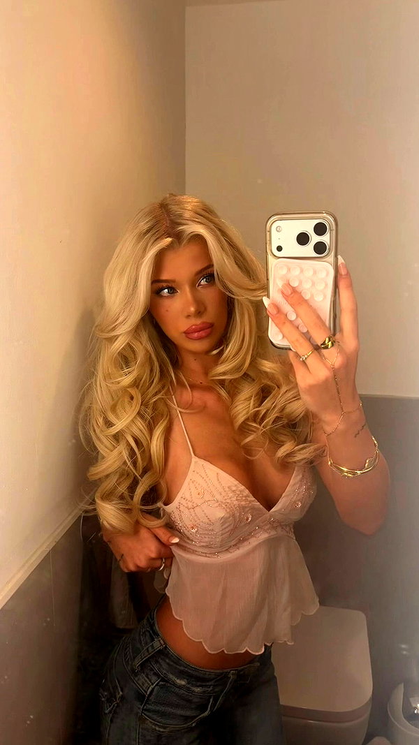 sophiecharlotth archive video preview