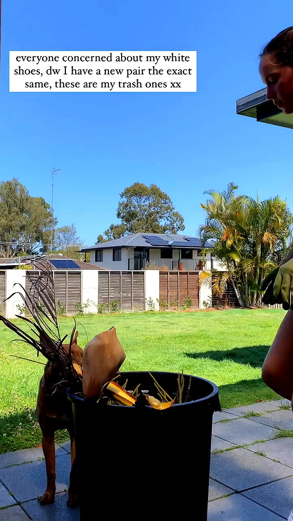 olivia.mathers archive video preview