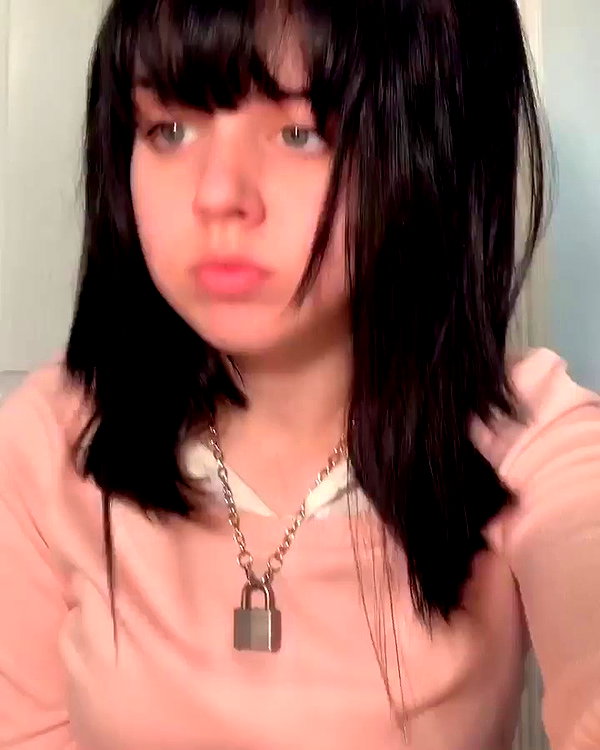 yeahimcaroline archive video preview