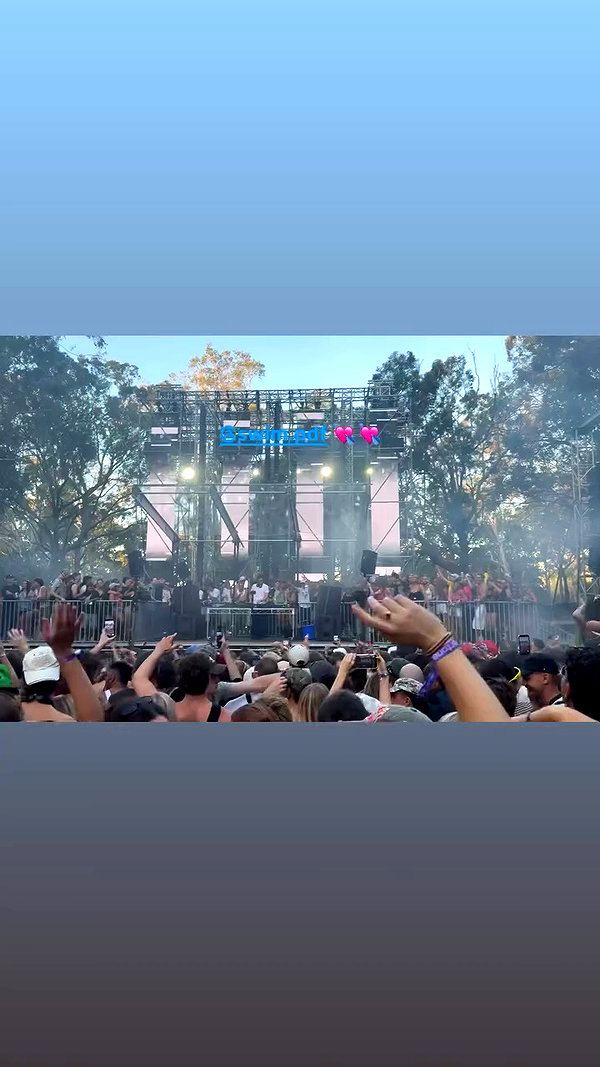lilyphillipss archive video preview