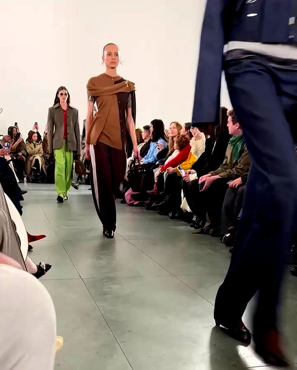 toryburch archive video preview