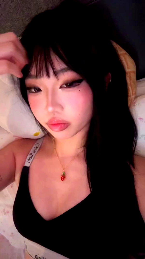 joycee.e archive video preview