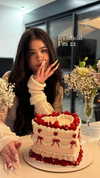 evasela__ Altpins Profile Picture