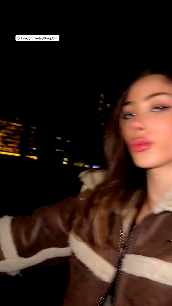 lostdollyly archive video preview