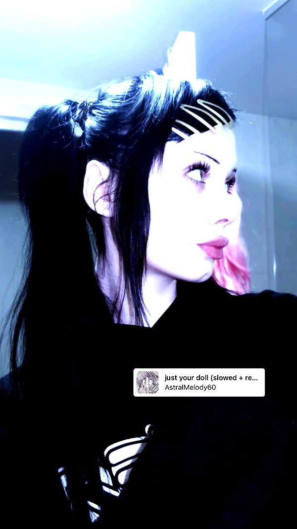 livindeadyaz archive video preview