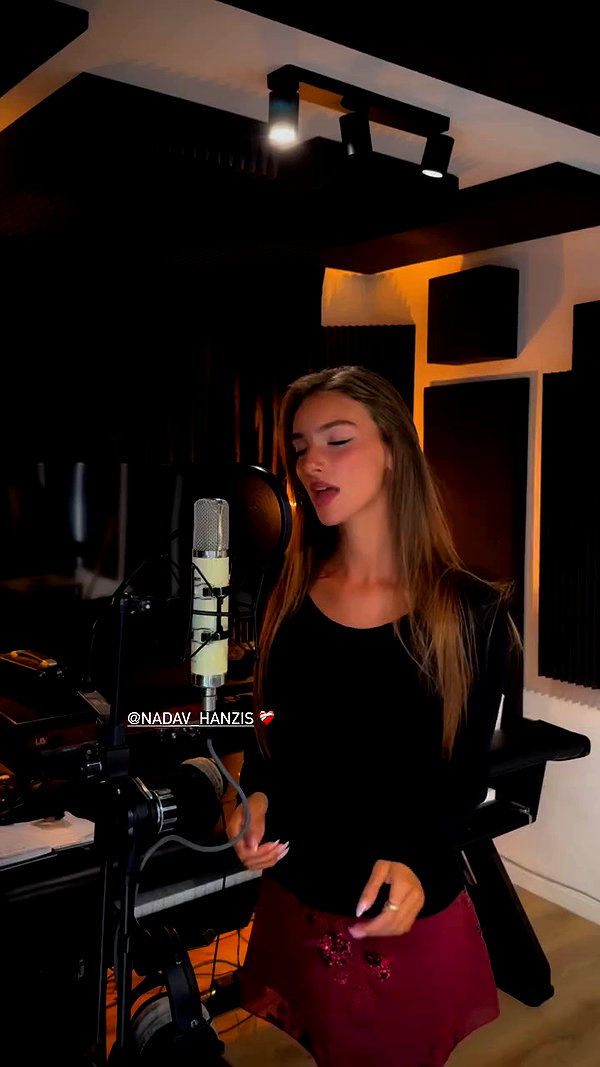 libby_reut archive video preview