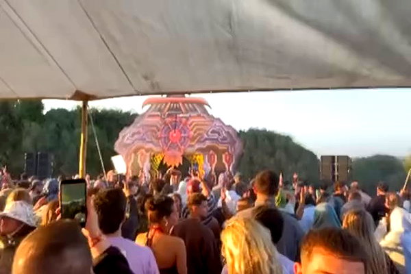 _b__eva__ archive video preview