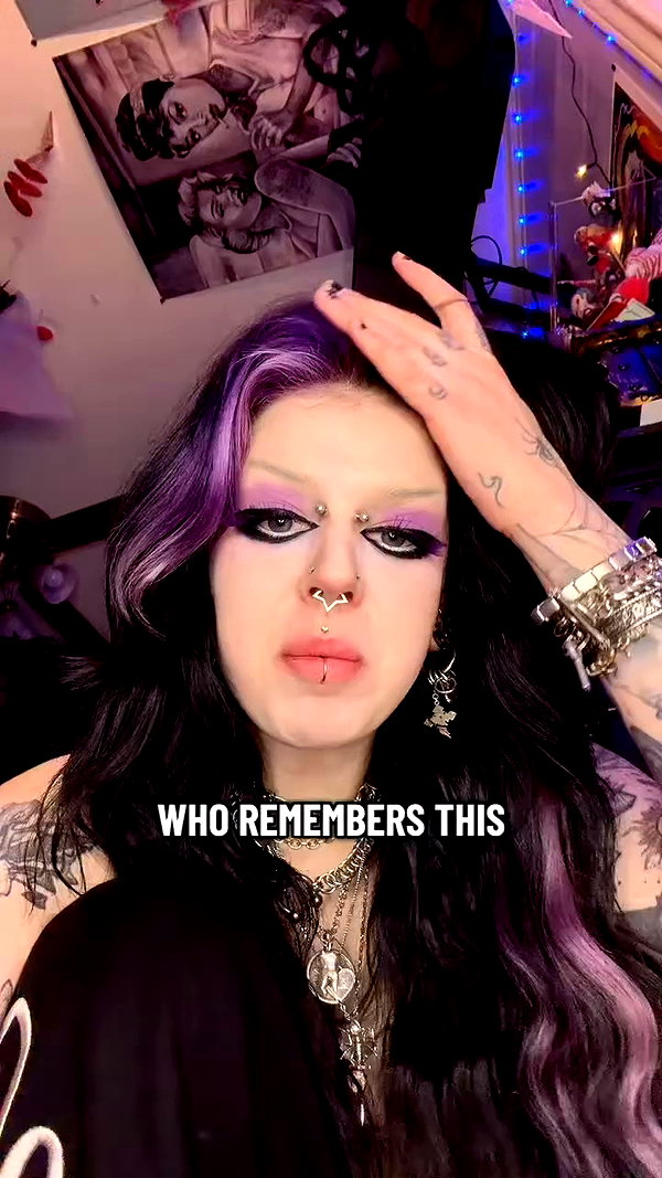 yeahimcaroline archive video preview