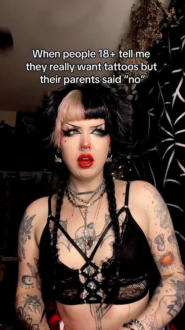 yeahimcaroline archive video preview