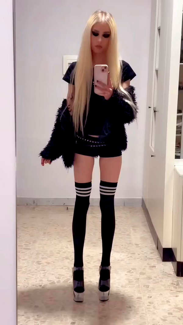 roxiechelon2 archive video preview