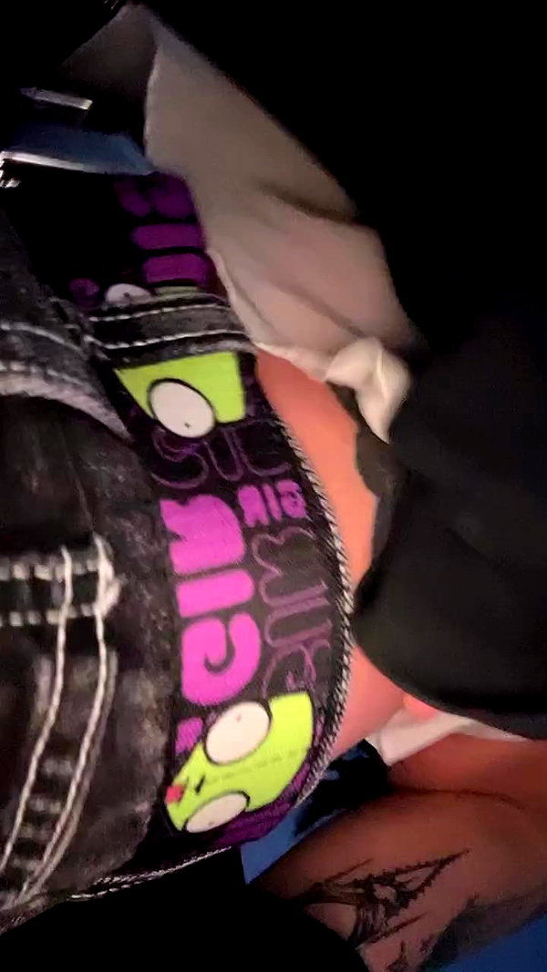 zommmbri archive video preview