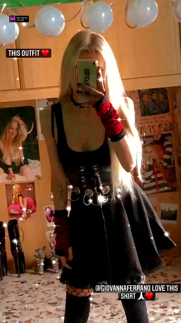 roxiechelon2 archive video preview