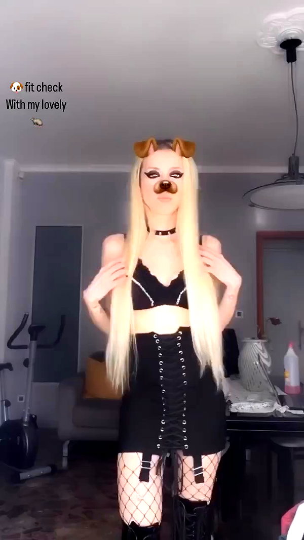 roxiechelon2 archive video preview