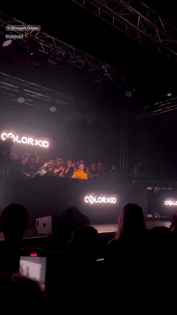 sina.njck archive video preview