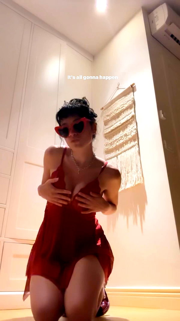 romi_henenson archive video preview